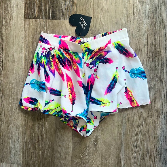 NWT LF Paper Heart neon feather flutter shorts